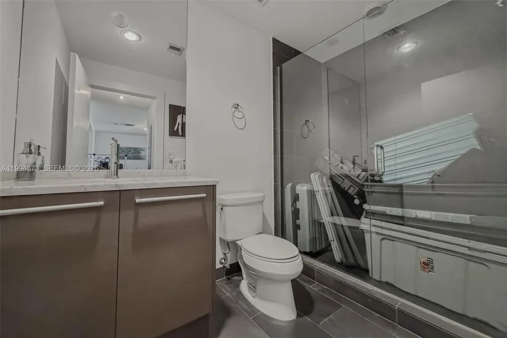 900 Biscayne Blvd #4308 Miami, FL 33132