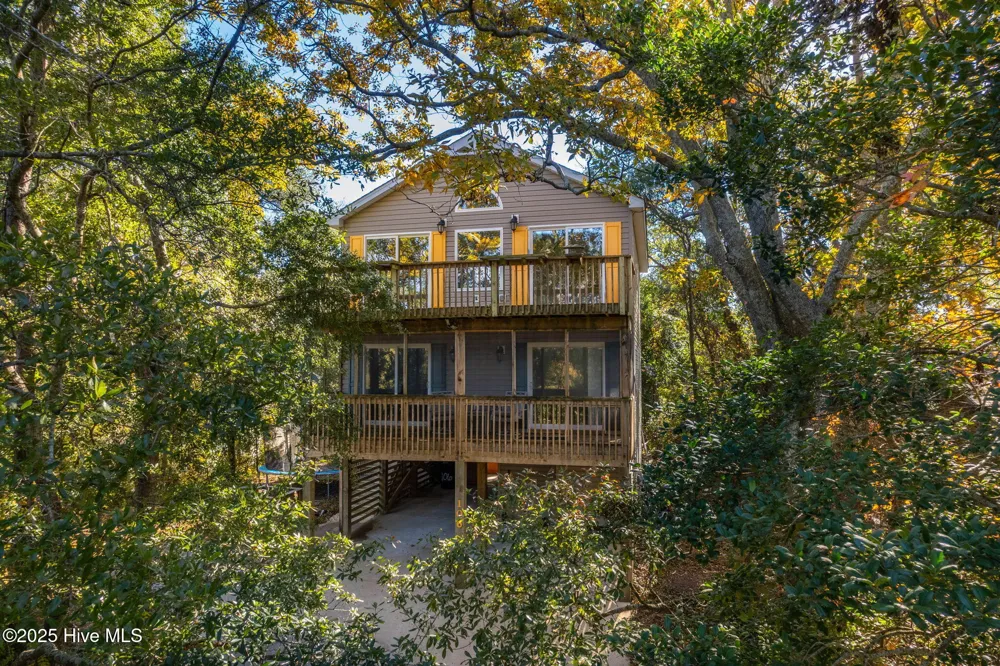 106 William Tryon Court Kill Devil Hills, NC 27948