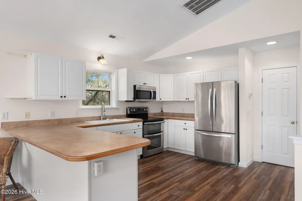 106 William Tryon Court Kill Devil Hills, NC 27948