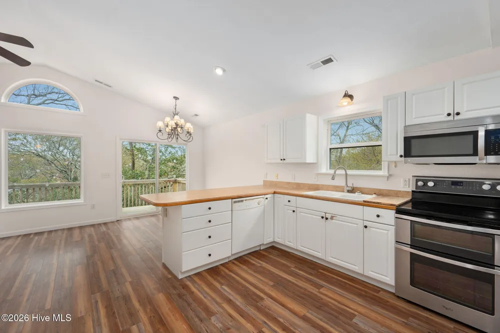 106 William Tryon Court Kill Devil Hills, NC 27948