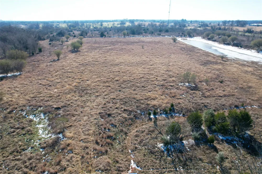 2 Prairie Groove Road Bremond, TX 76629