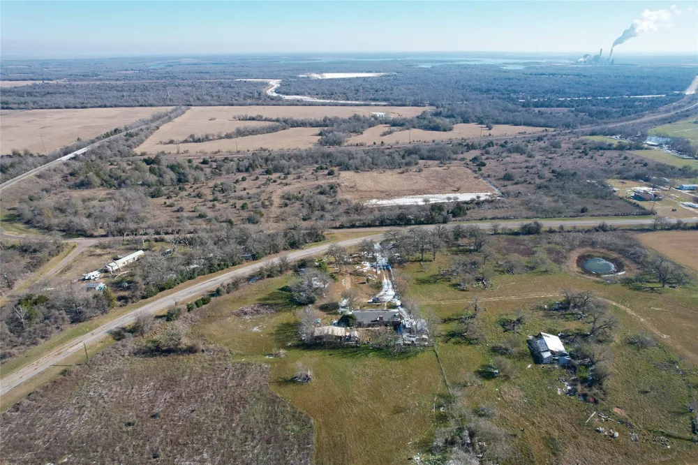 2 Prairie Groove Road Bremond, TX 76629