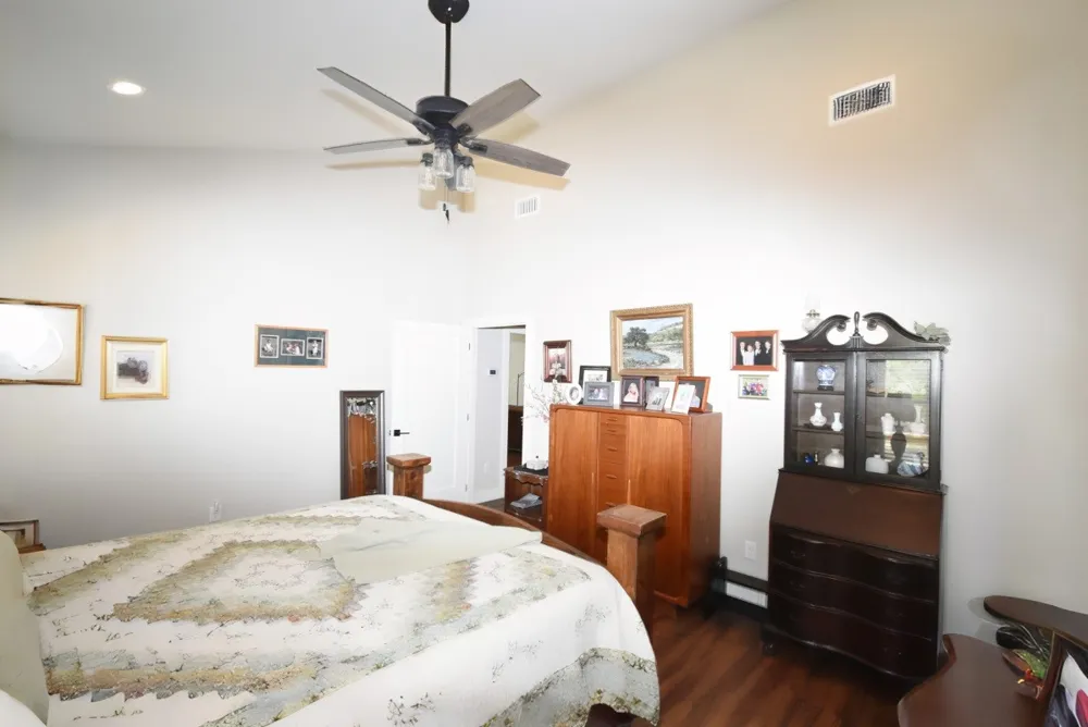 120 County Road 1787 Yantis, TX 75497