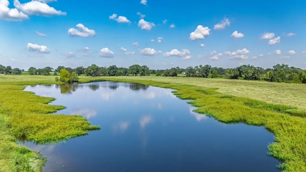 31 Texas Highway 19 S Brashear, TX 75420
