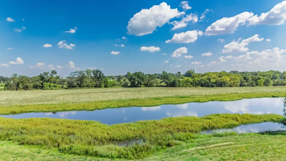 31 Texas Highway 19 S Brashear, TX 75420