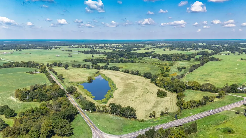 31 Texas Highway 19 S Brashear, TX 75420