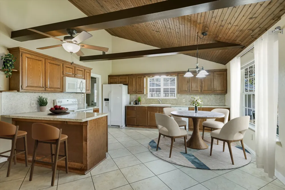 611 Thurman Circle Kingsland, TX 78639