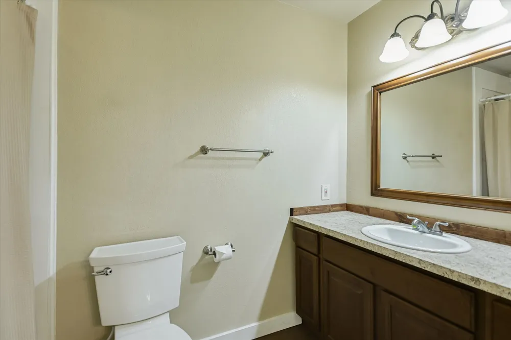 611 Thurman Circle Kingsland, TX 78639