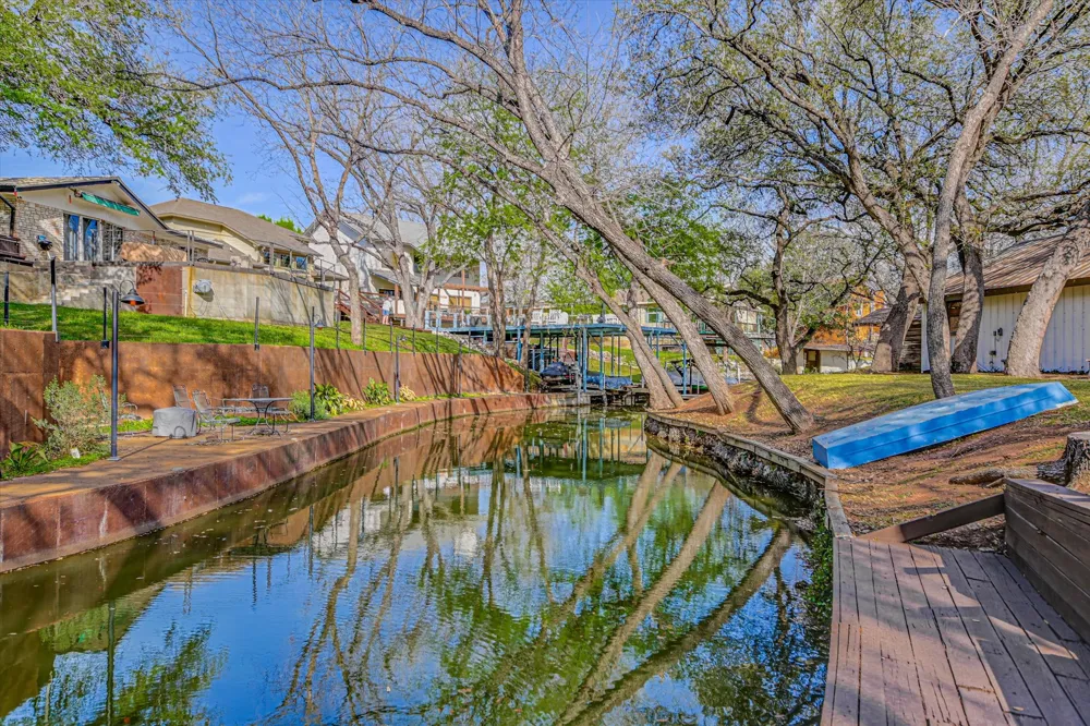 611 Thurman Circle Kingsland, TX 78639