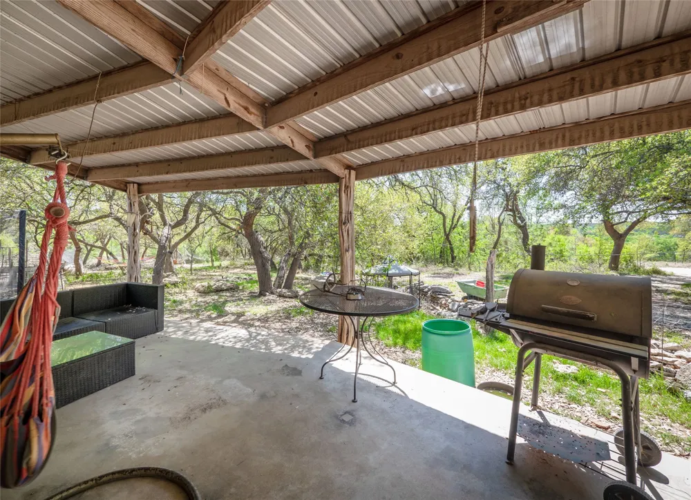 21500 Firefly Road Florence, TX 76527