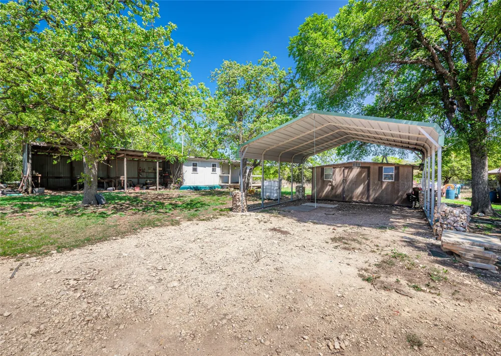 21500 Firefly Road Florence, TX 76527