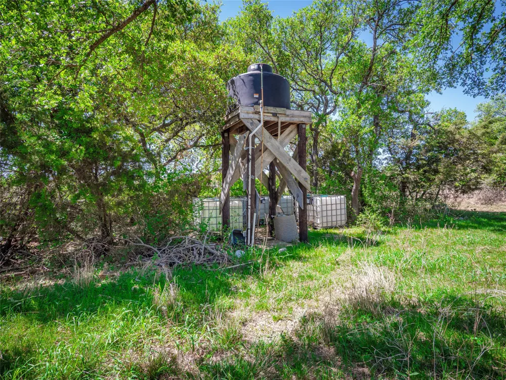 21500 Firefly Road Florence, TX 76527