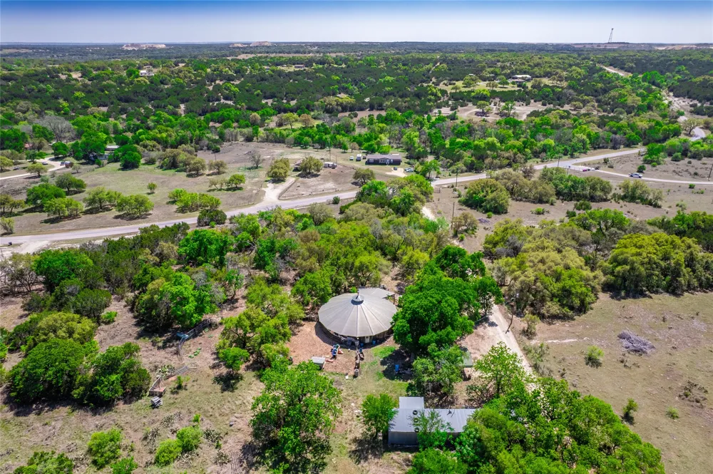 21500 Firefly Road Florence, TX 76527