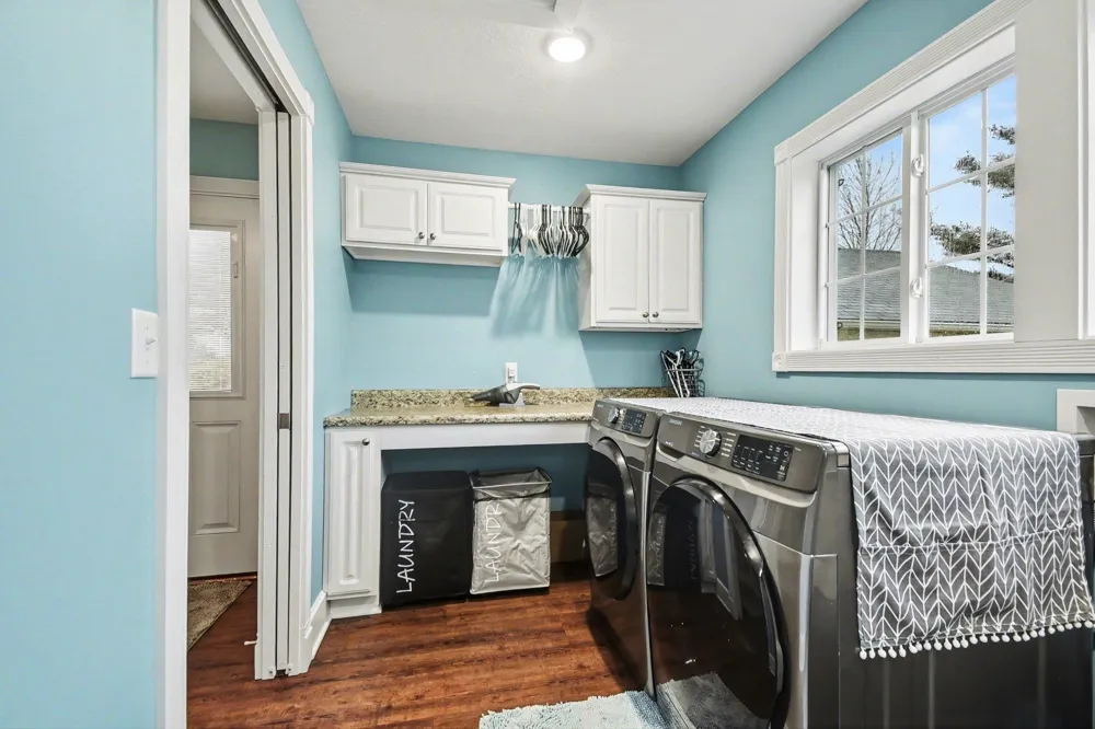 1400 W M-55 Tawas Township, MI 48763
