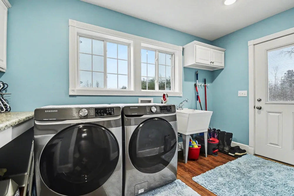 1400 W M-55 Tawas Township, MI 48763