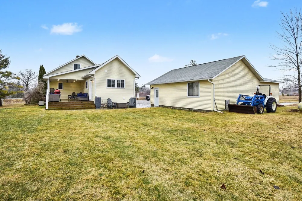 1400 W M-55 Tawas Township, MI 48763