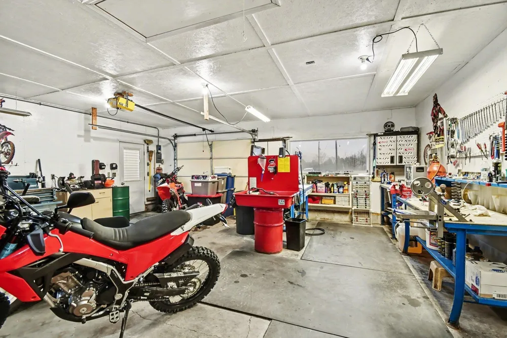 1400 W M-55 Tawas Township, MI 48763