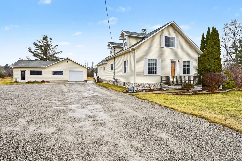 1400 W M-55 Tawas Township, MI 48763