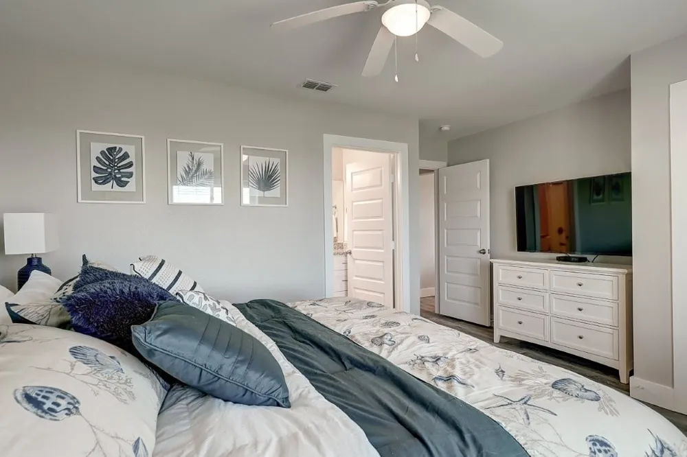 1107 S 11th Street #52 Port Aransas, TX 78373
