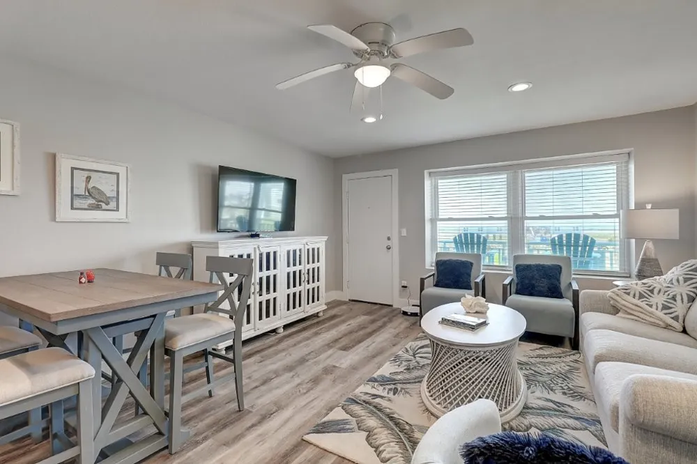 1107 S 11th Street #52 Port Aransas, TX 78373