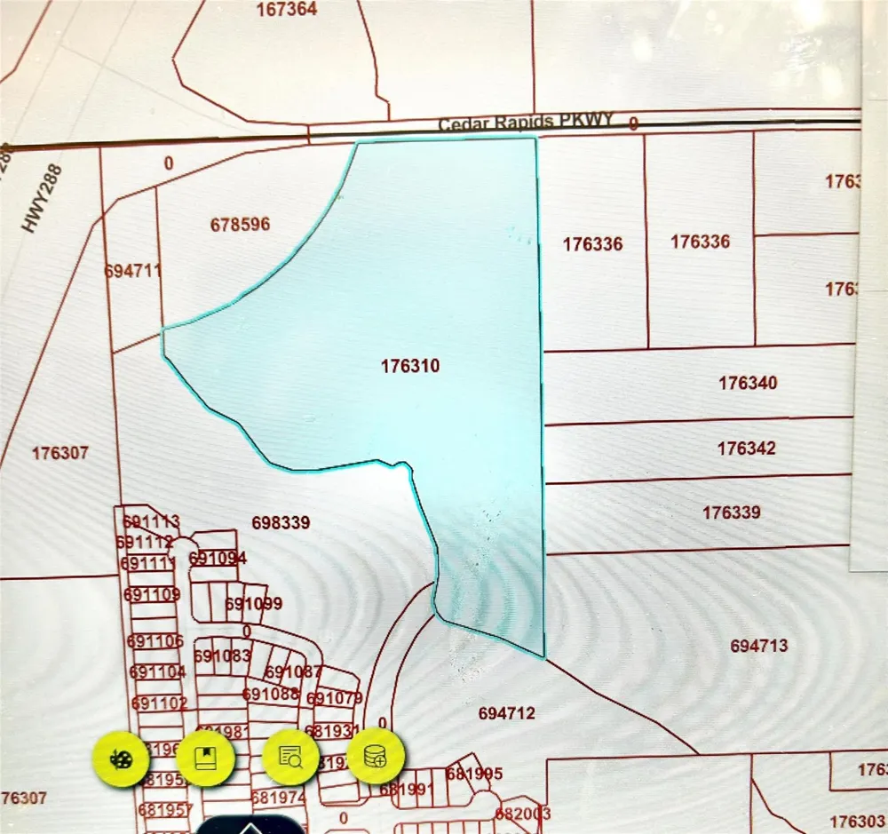 Cedar Rapids Pkwy And Hwy 288 Land Iowa Colony, TX 77583