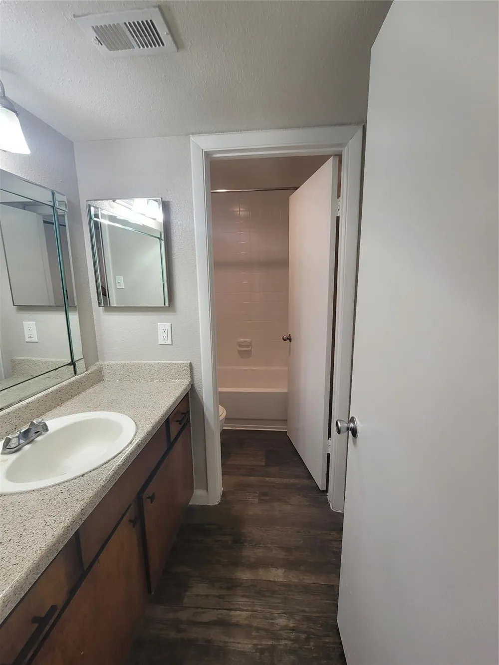 7250 W Greens Road #315 Houston, TX 77064