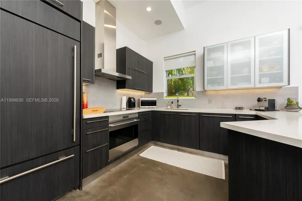 361 Jefferson Ave #3 Miami Beach, FL 33139