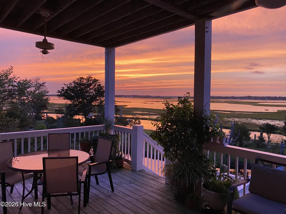 10 West Ridge Surf City, NC 28445