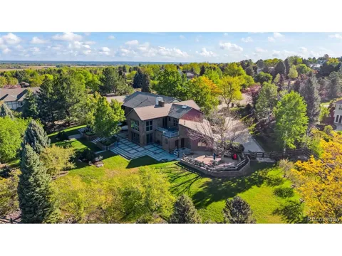 8414 Firethorn Court