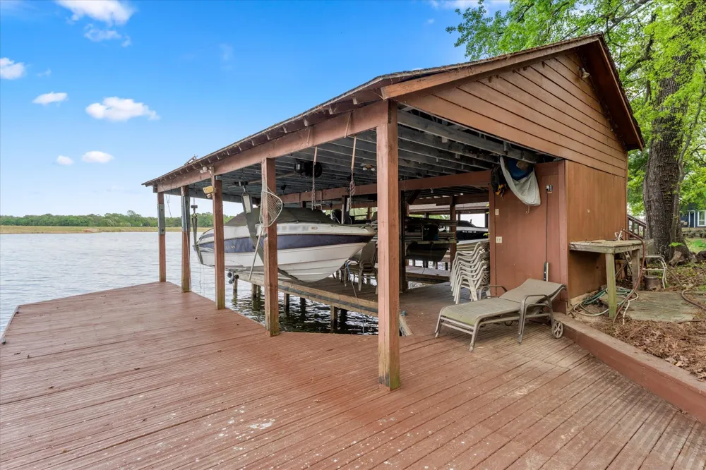 405 Triple S Drive Mount Vernon, TX 75457