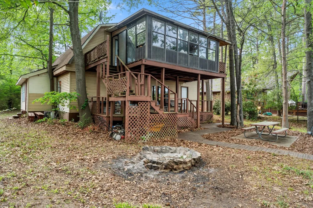 405 Triple S Drive Mount Vernon, TX 75457