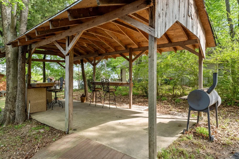 405 Triple S Drive Mount Vernon, TX 75457