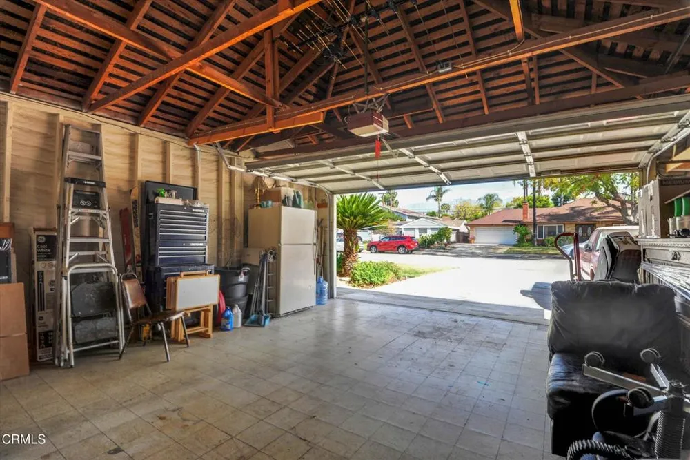 368 Fuego Avenue Pomona, CA 91767
