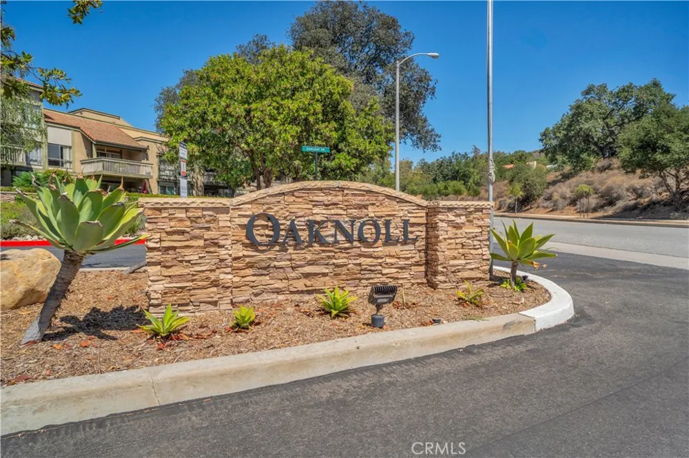 291 Sequoia Court #13 Thousand Oaks, CA 91360