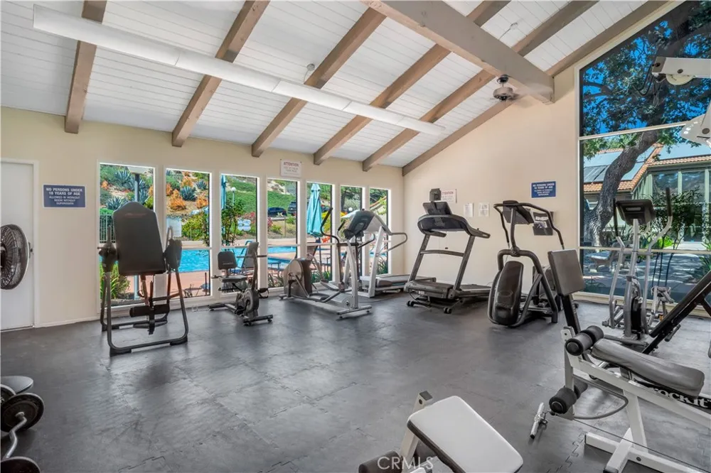 291 Sequoia Court #13 Thousand Oaks, CA 91360