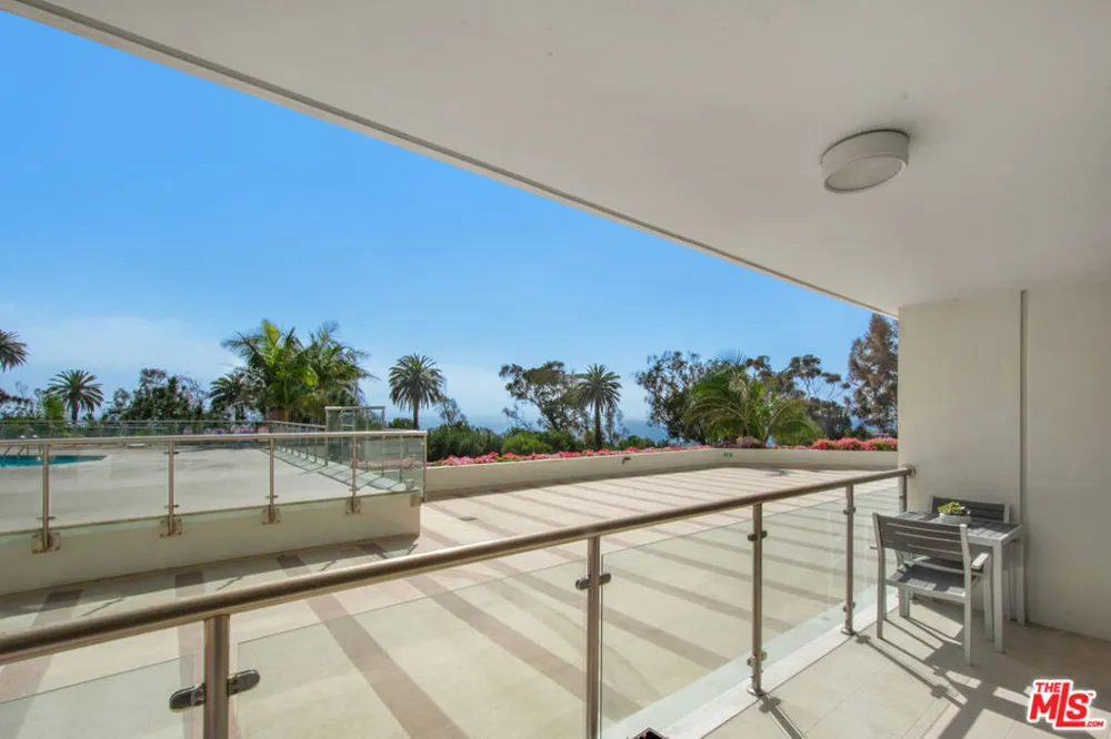201 Ocean Avenue #301P Santa Monica, CA 90402