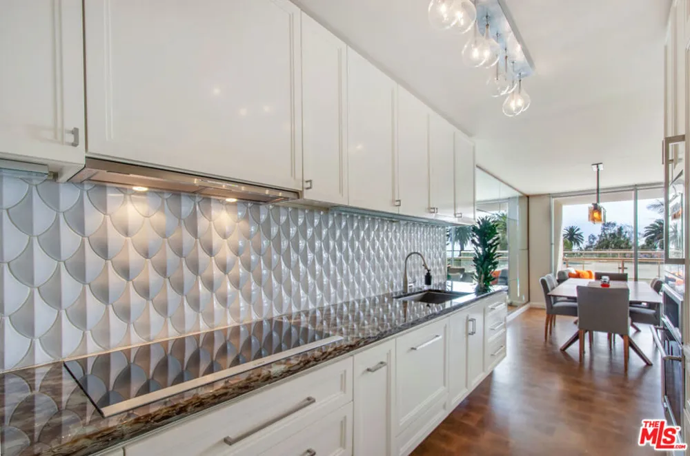 201 Ocean Avenue #301P Santa Monica, CA 90402