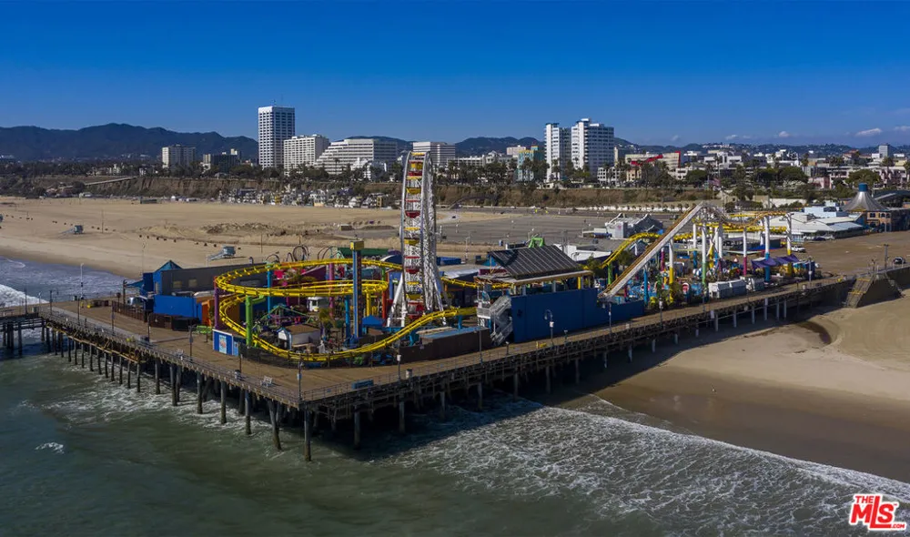 201 Ocean Avenue #301P Santa Monica, CA 90402