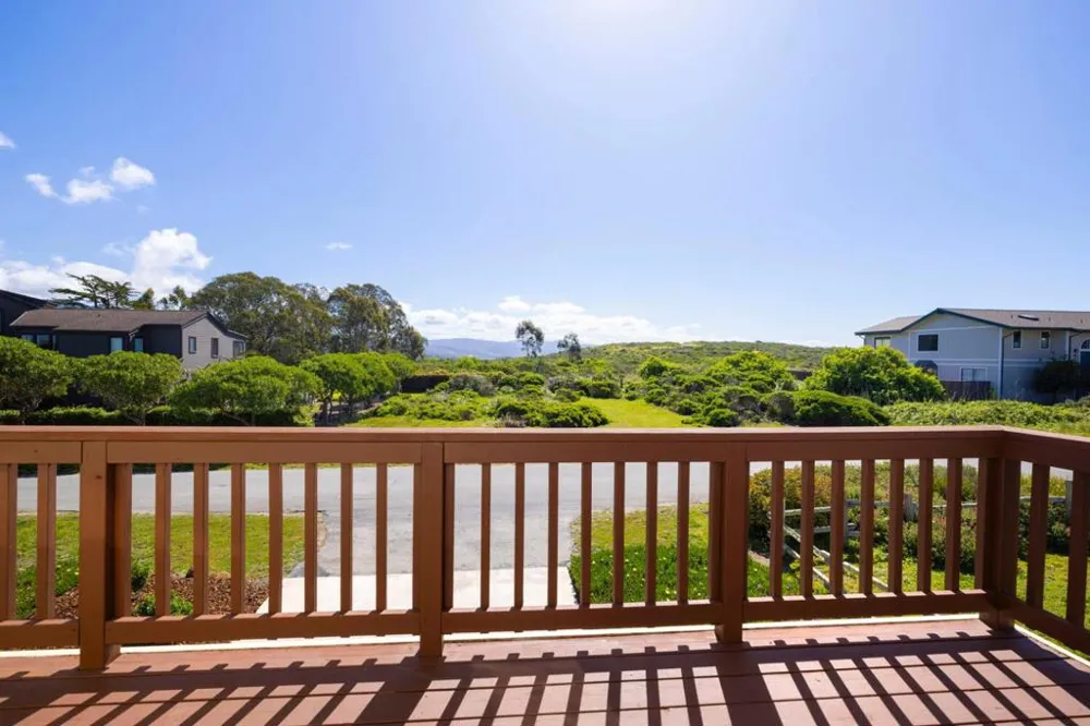 121 Bernal Avenue Moss Beach, CA 94038
