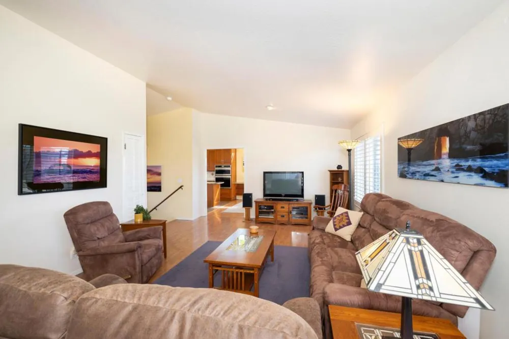 121 Bernal Avenue Moss Beach, CA 94038