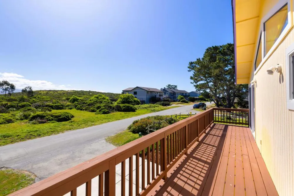 121 Bernal Avenue Moss Beach, CA 94038