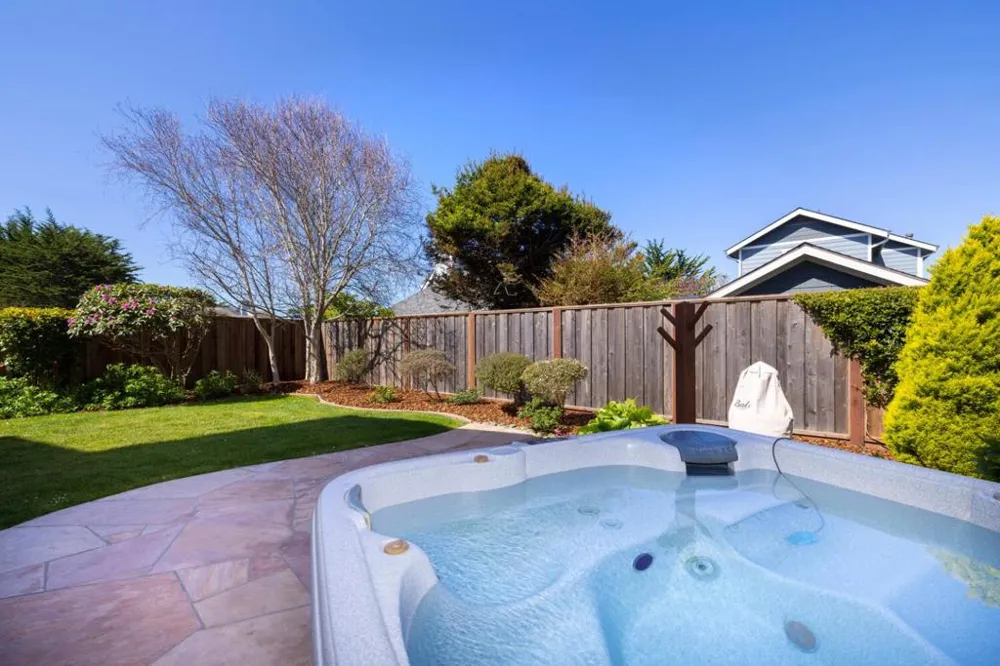 121 Bernal Avenue Moss Beach, CA 94038