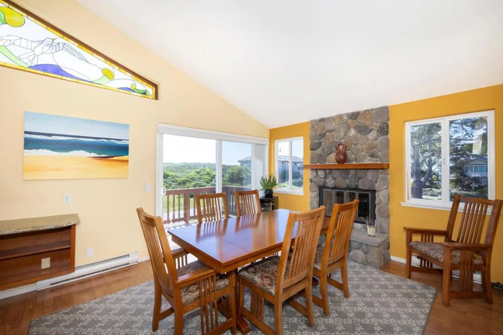 121 Bernal Avenue Moss Beach, CA 94038