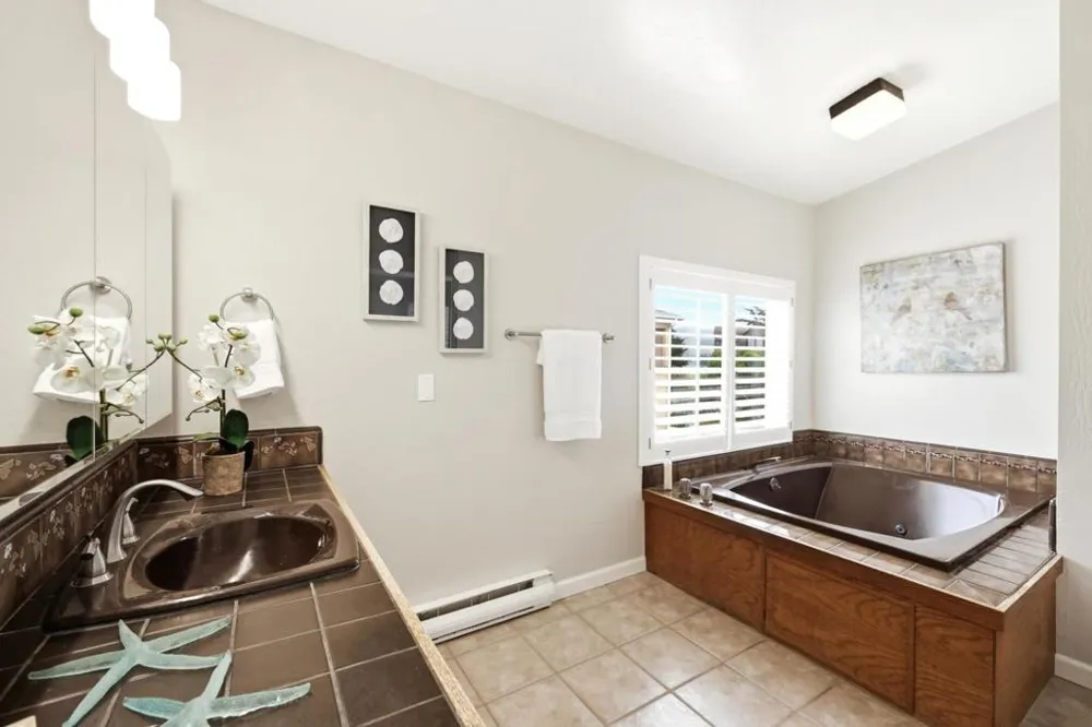 121 Bernal Avenue Moss Beach, CA 94038