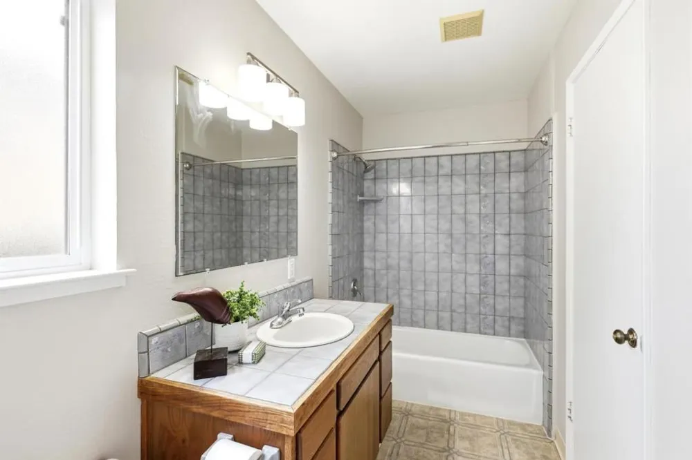 121 Bernal Avenue Moss Beach, CA 94038