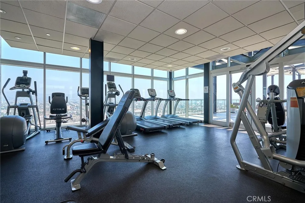 3810 Wilshire #1904 Los Angeles, CA 90010
