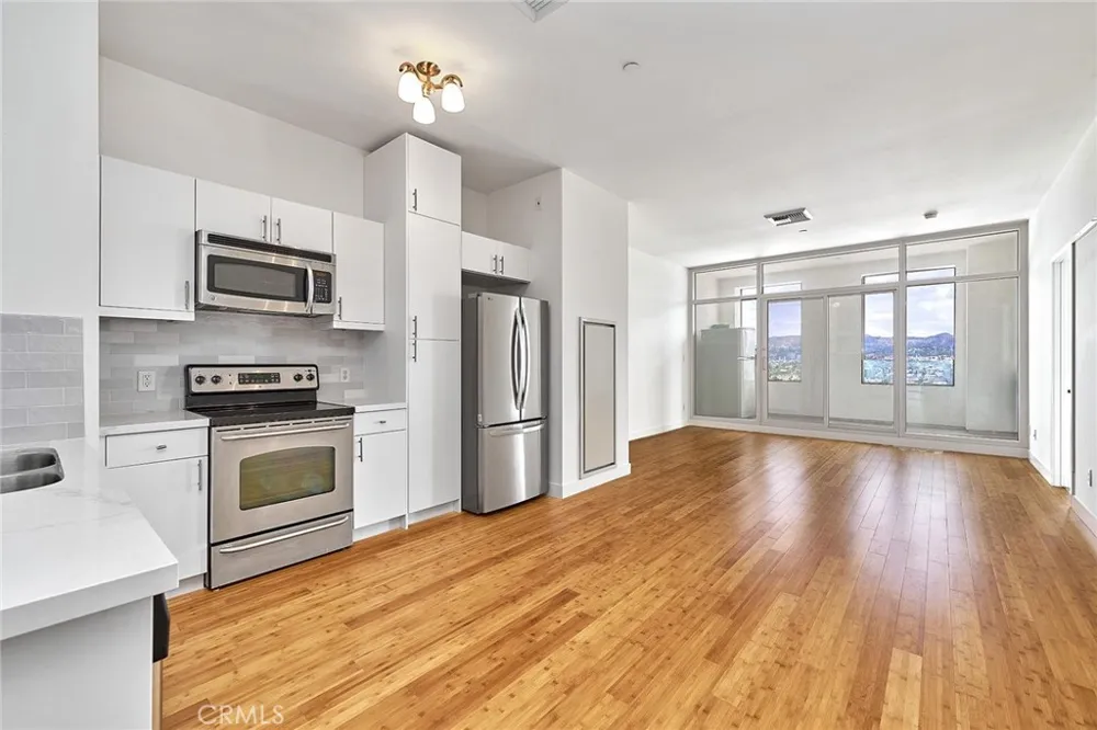 3810 Wilshire #1904 Los Angeles, CA 90010