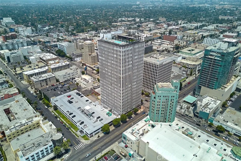 3810 Wilshire #1904 Los Angeles, CA 90010