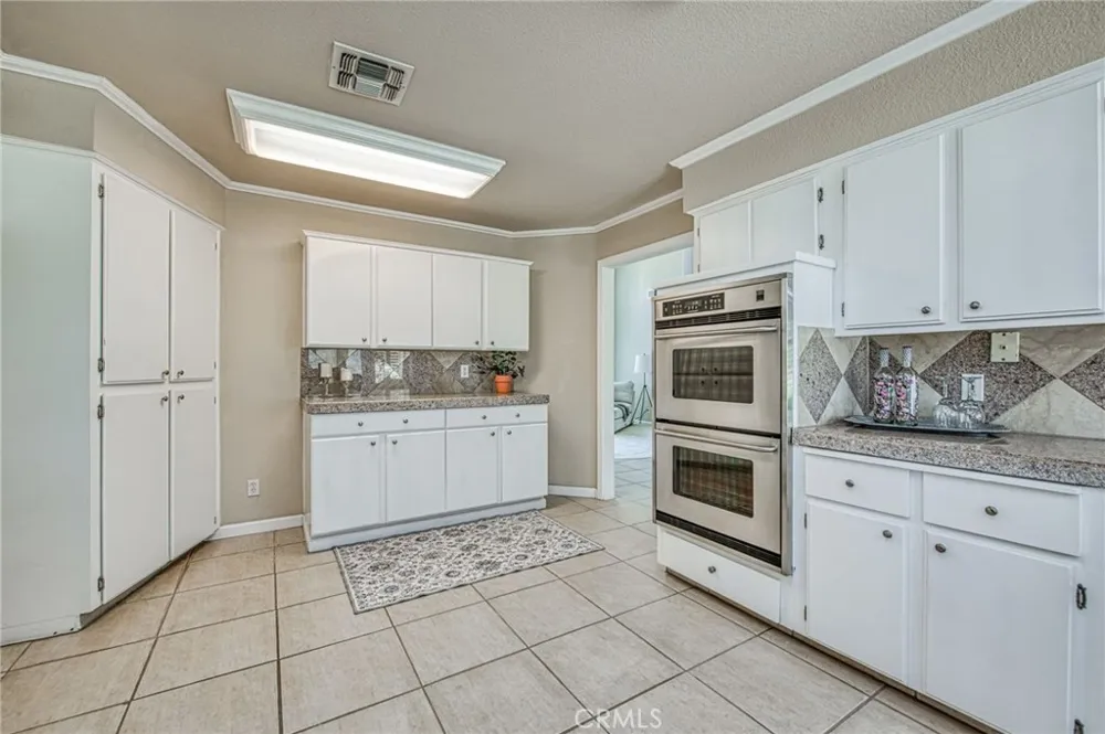12235 Willow Avenue Clovis, CA 93619
