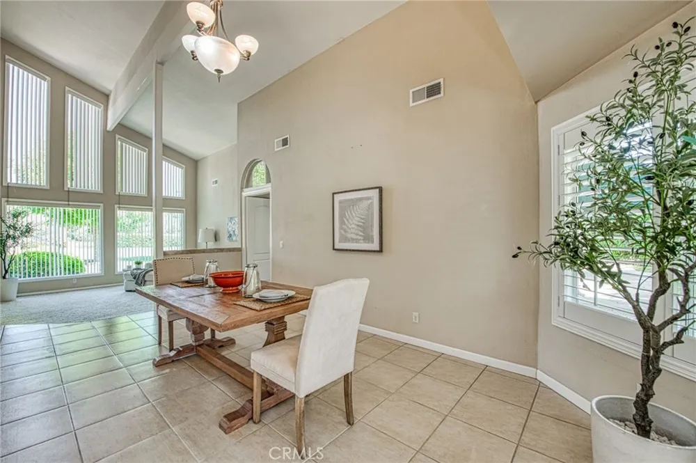 12235 Willow Avenue Clovis, CA 93619